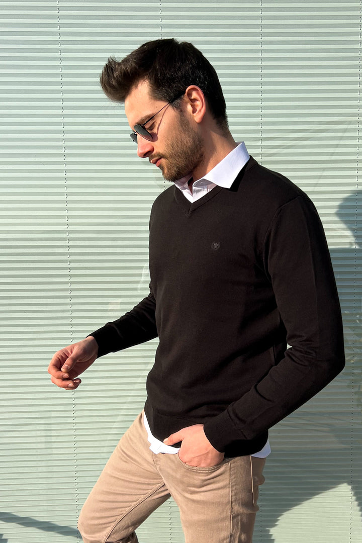 MPL Men's V-Neck Sweater 2061 - Segrate