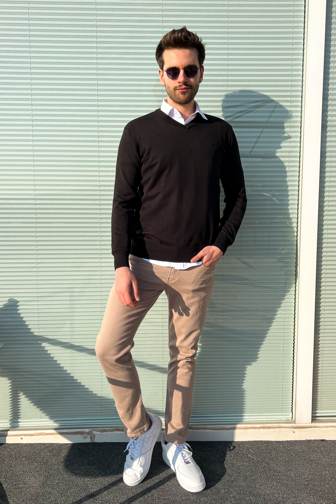 MPL Men's V-Neck Sweater 2061 - Segrate