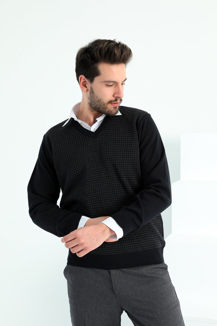 MPL Men's V-Neck Sweater 942 - Nordhorn