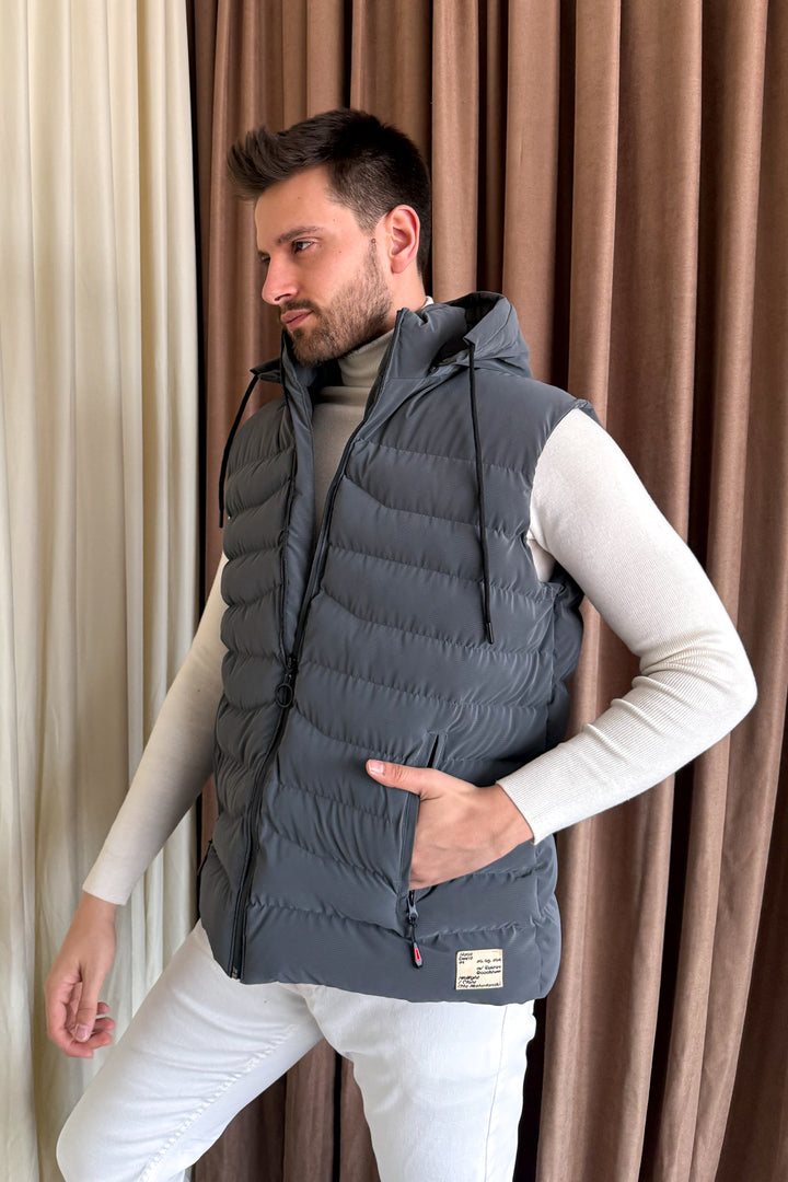 MPL Men's Hooded Puffer Vest - Slavuta