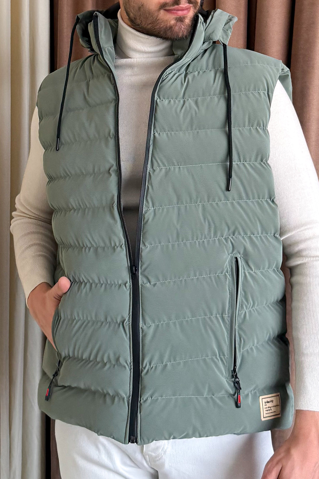 MPL Men's Hooded Puffer Vest - Piacenza