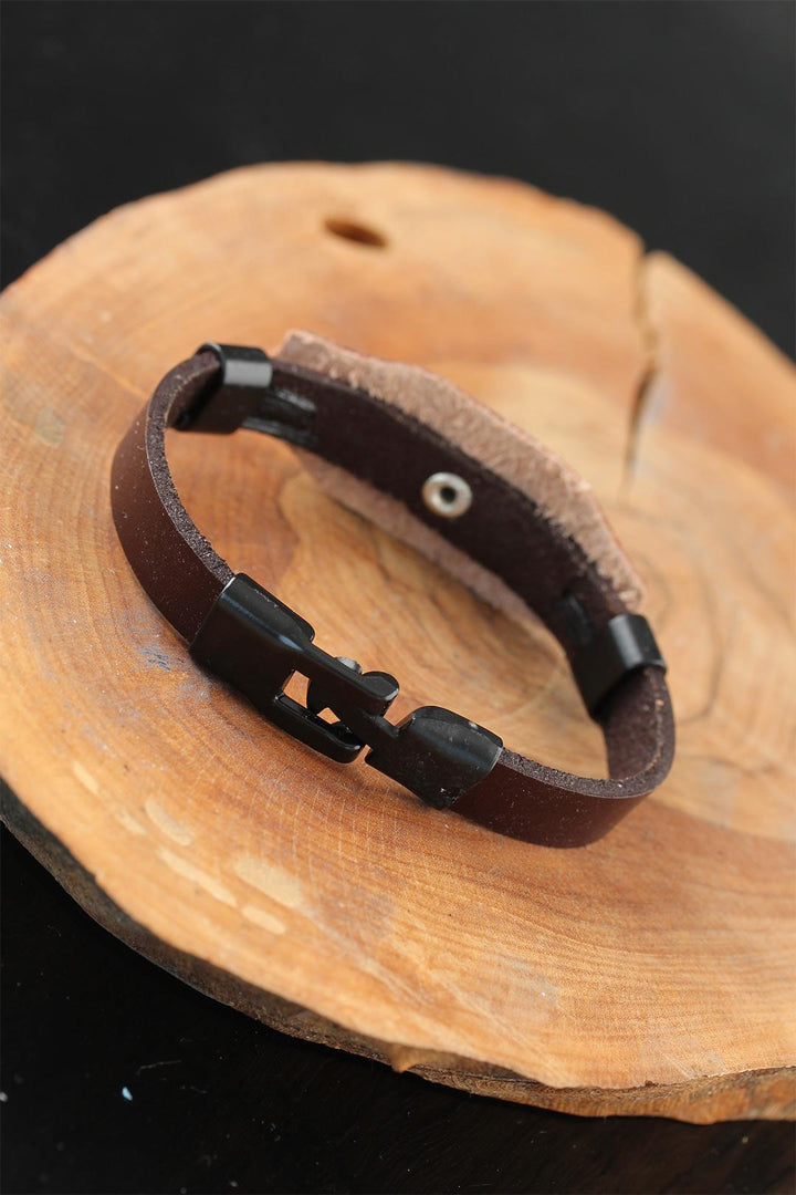 EBJ Brown Leather Men's Bracelet with Black Infinity Metal Accents - Waiblingen