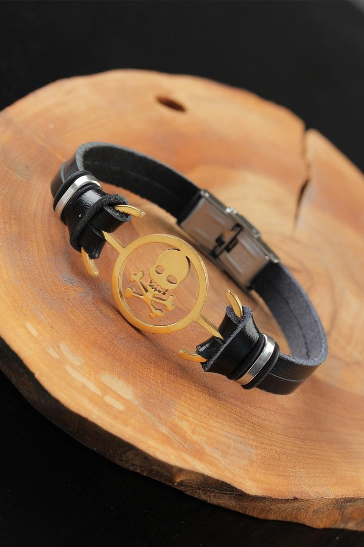 EBJ Gold Color Metal Dry Skull Design Black Color Leather Men's Bracelet - Stirling
