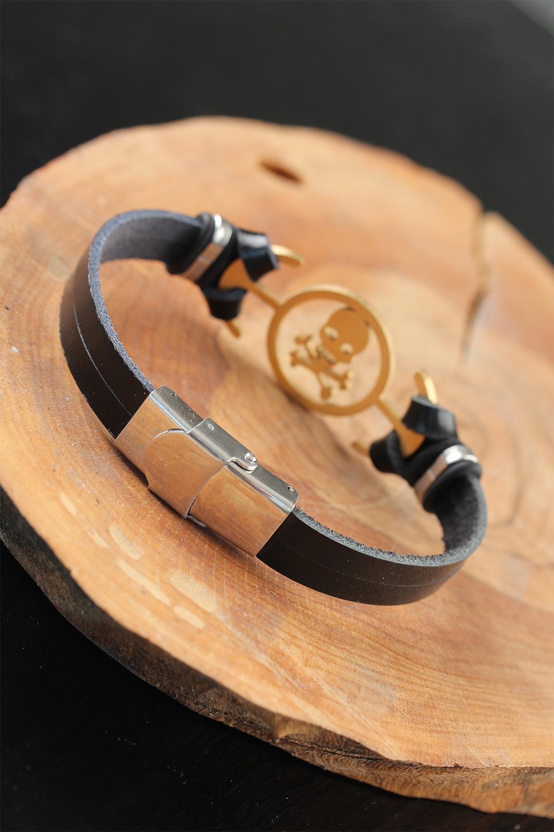 EBJ Gold Color Metal Dry Skull Design Black Color Leather Men's Bracelet - Stirling