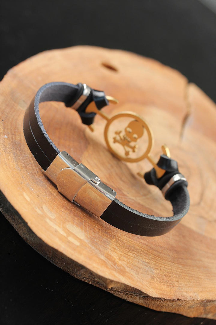EBJ Gold Color Metal Dry Skull Design Black Color Leather Men's Bracelet - Stirling