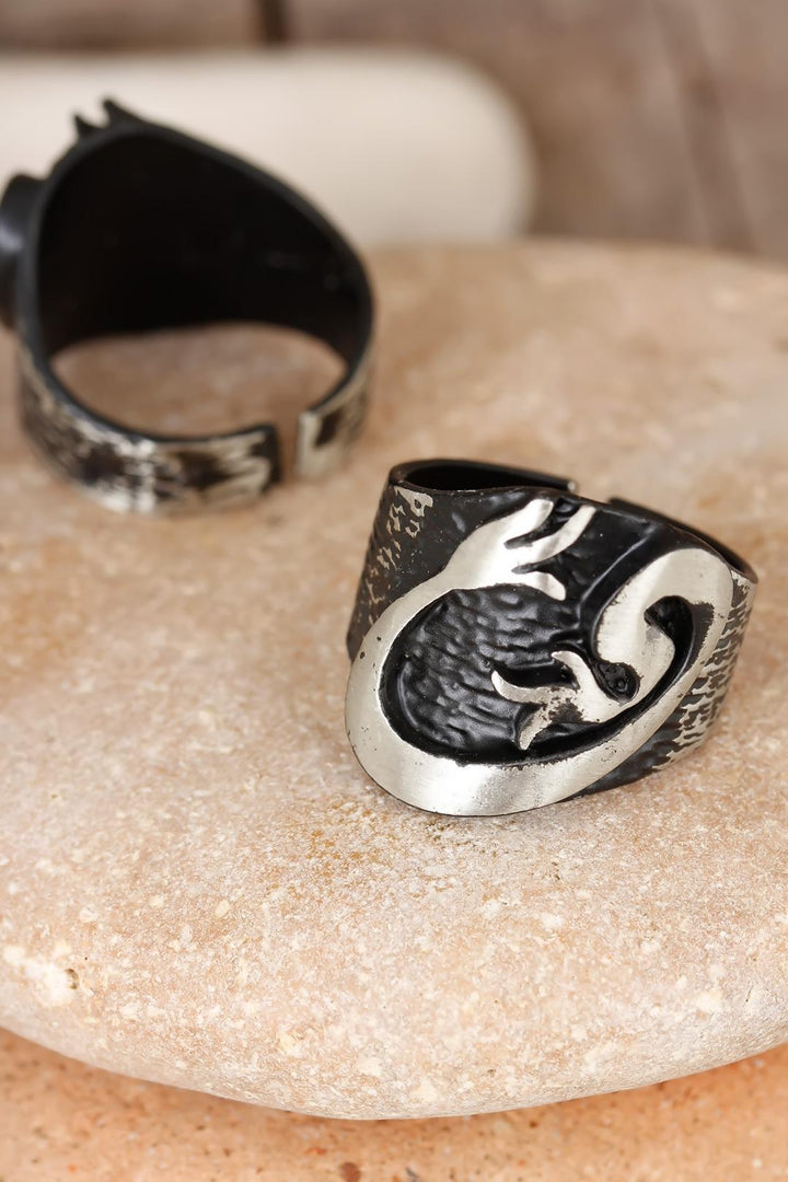 EBJ Tulip Patterned Smoke Grey Color Adjustable Men's Ring - Níkaia