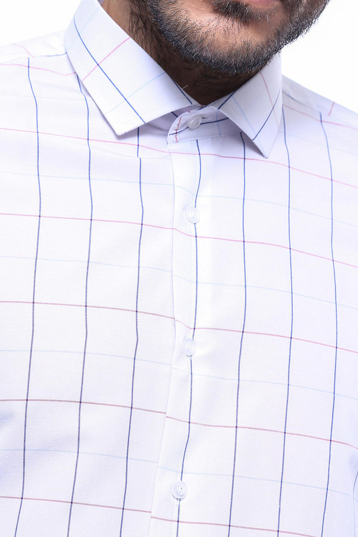 WSS White Slim Fit Plaid Men's Shirt  - Vaudreuil-Dorion