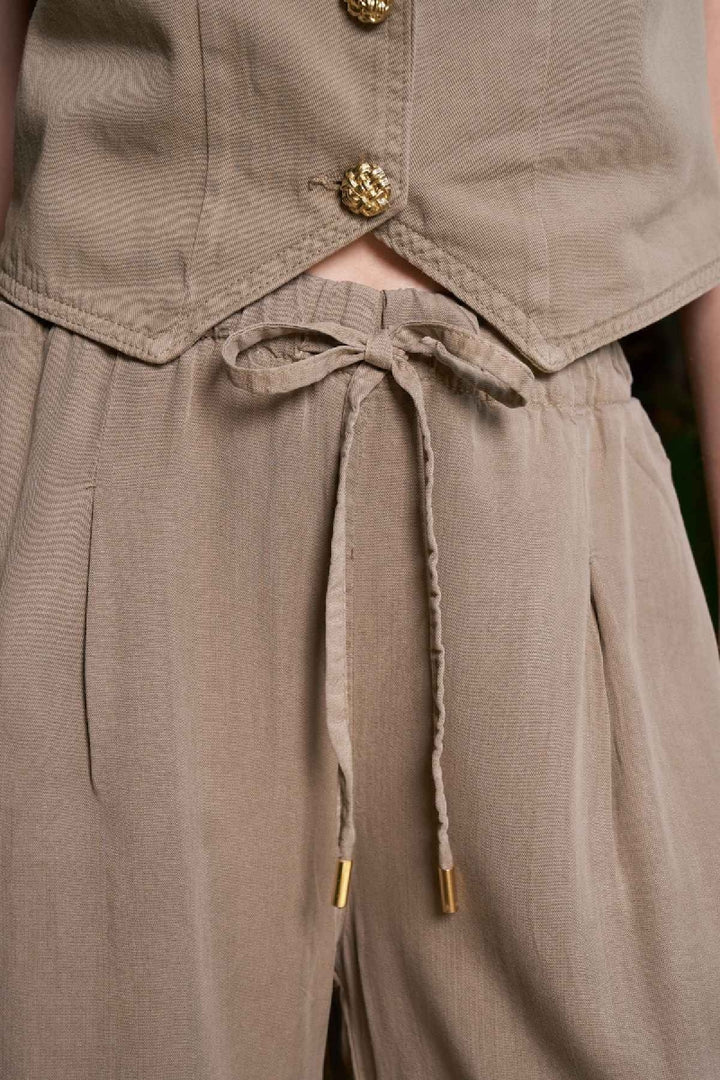 XLJ Elastic Waist Linen Pants - Barrow in Furness