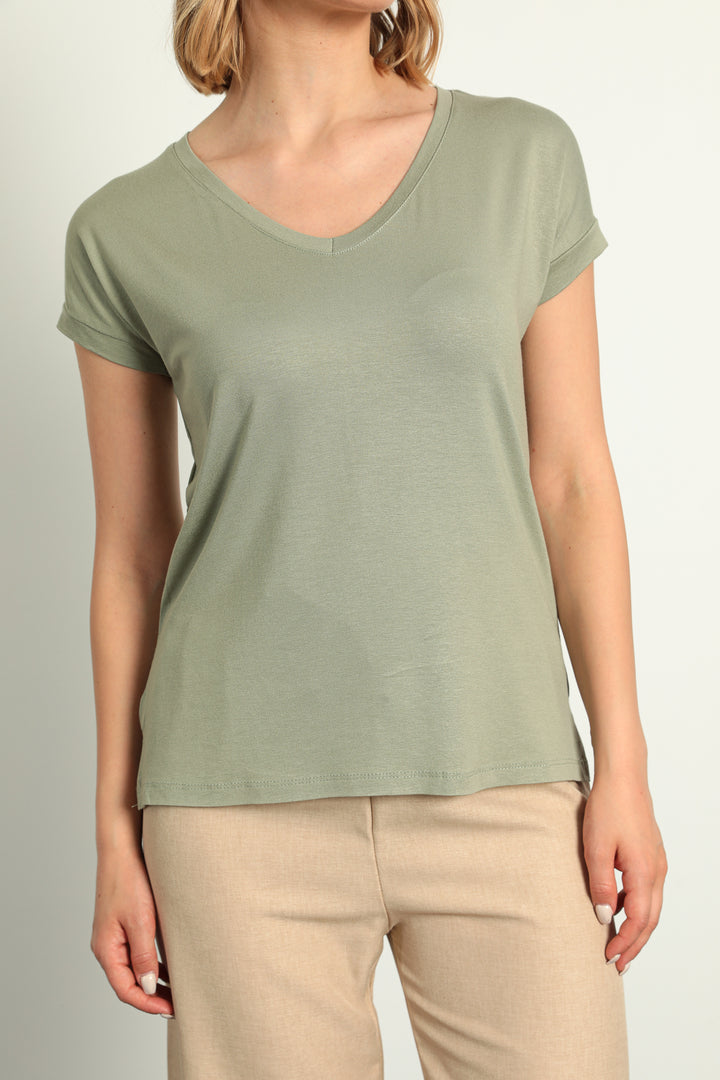 MPL Woman V-neck Slit T-shirt 2000 - Streatham