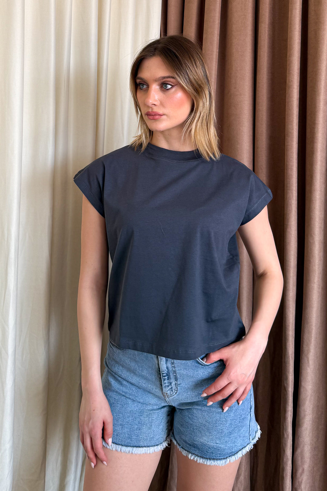 MPL Woman's Crew Neck T-shirt 4065 - Campbell