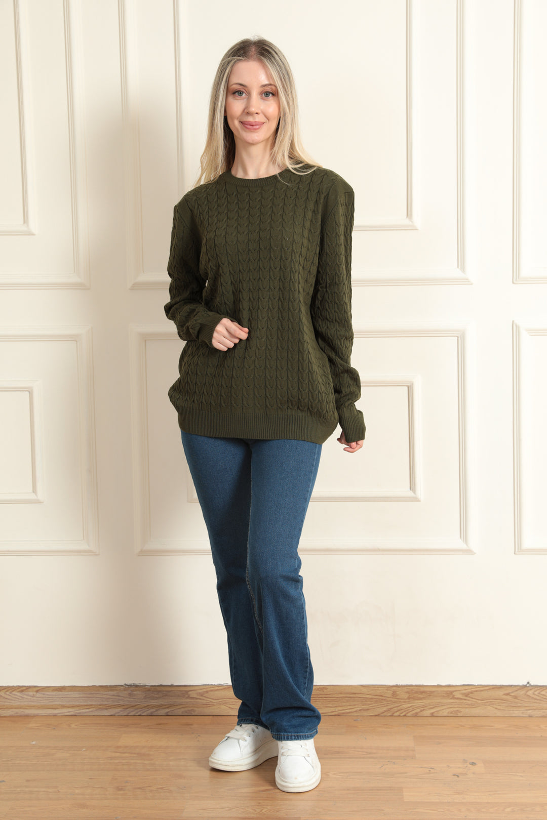 MPL Woman's Cable Knit Sweater - Brasschaat