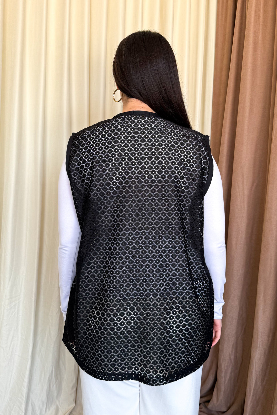 MPL Women's Plus Size Lace Short Vest - Leighton Buzzard
