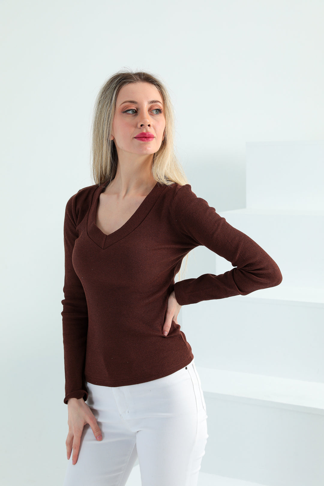 MPL Women's V-Neck Bodysuit with Eyebrow Lace 733 - Cento