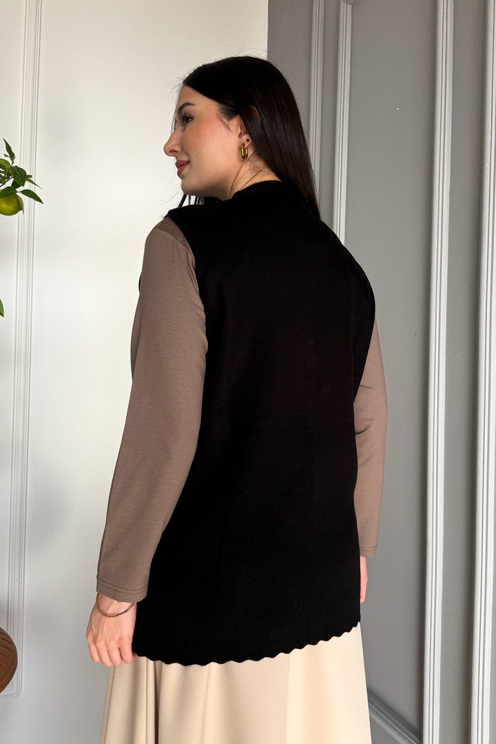 MPL Woman Acrylic Knit Fabric Vest - The Woodlands