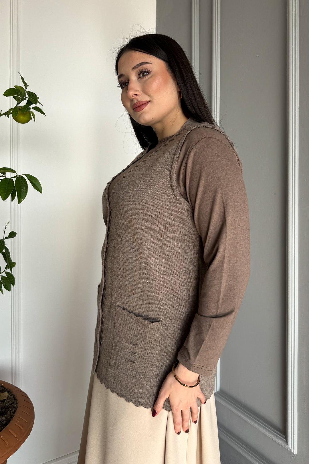 MPL Women's Acrylic Knit Vest - Sunderland