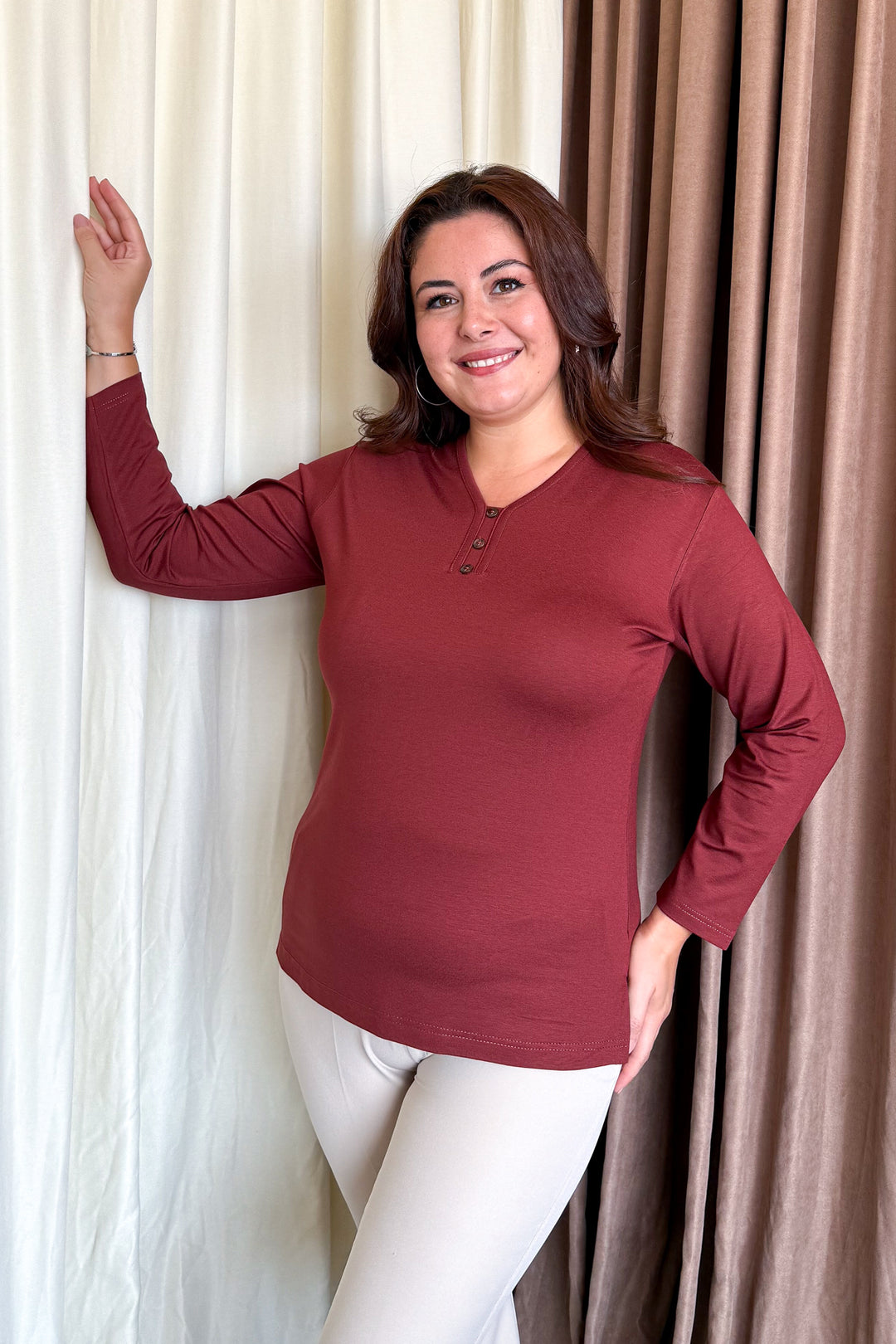MPL Woman 3 Button Blouse - Cholula de Rivadabia
