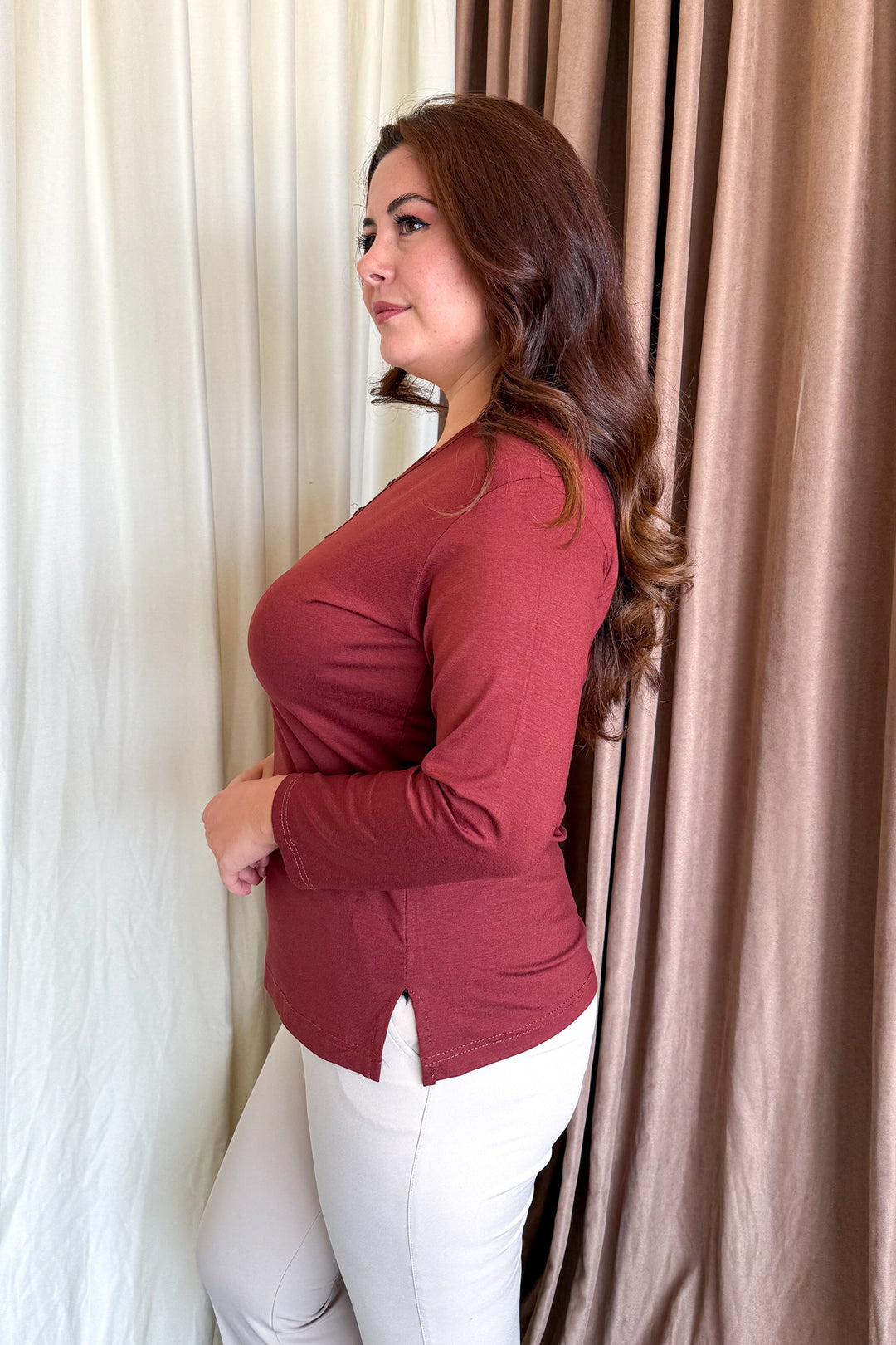 MPL Woman 3 Button Blouse - Cholula de Rivadabia