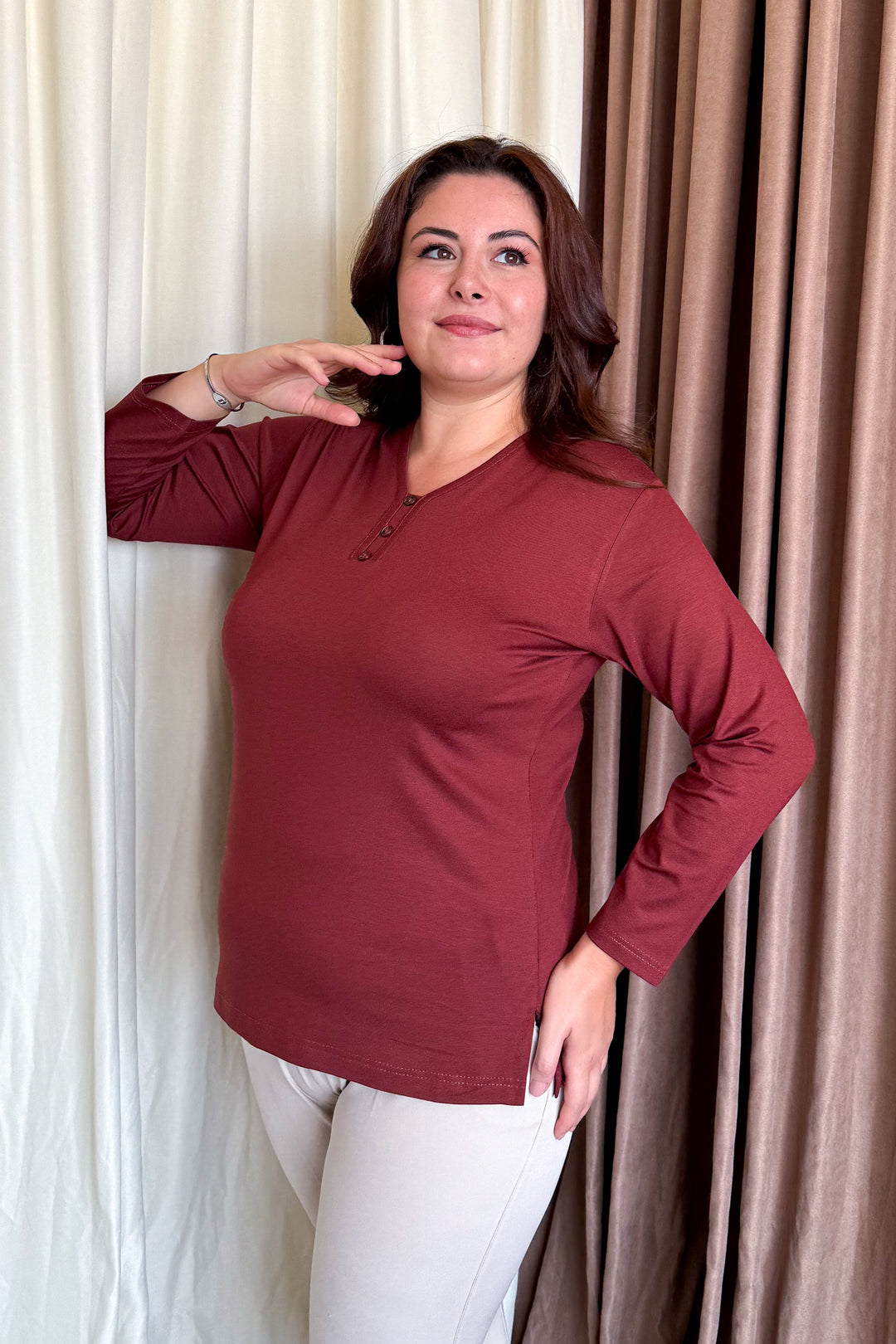 MPL Woman 3 Button Blouse - Cholula de Rivadabia
