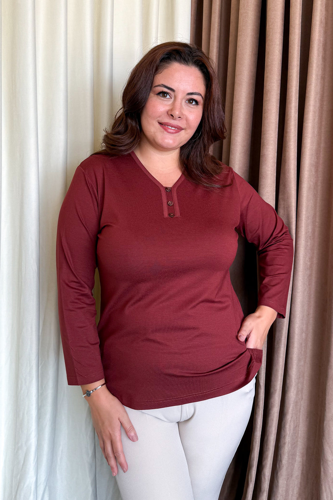 MPL Woman 3 Button Blouse - Cholula de Rivadabia