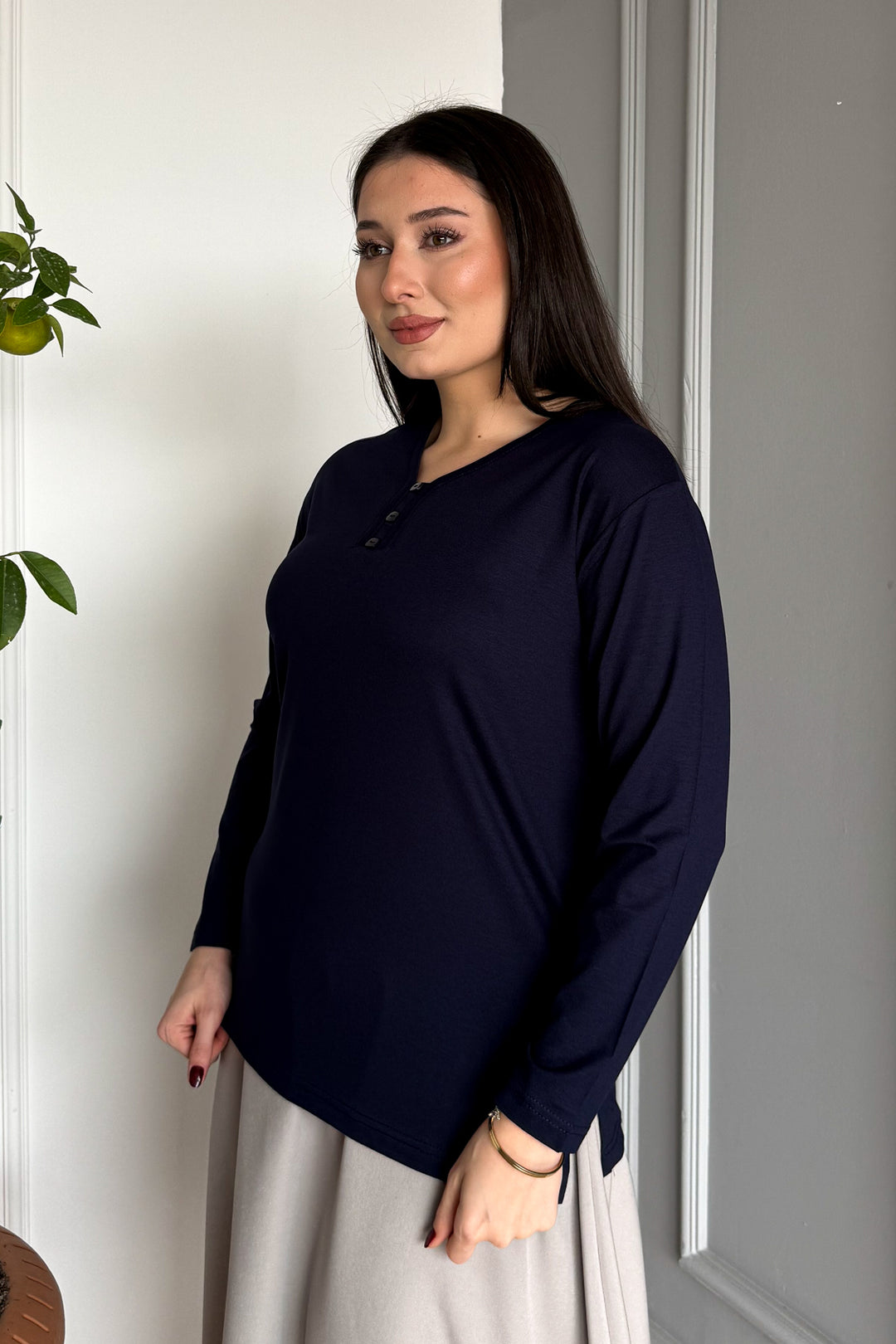 MPL Women's 3 Button Blouse - Cerignola