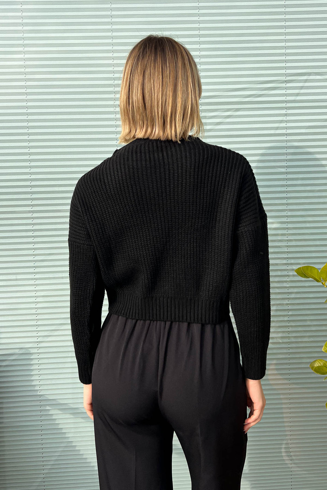 MPL Women's Crop Sweater 5057 - Perugia