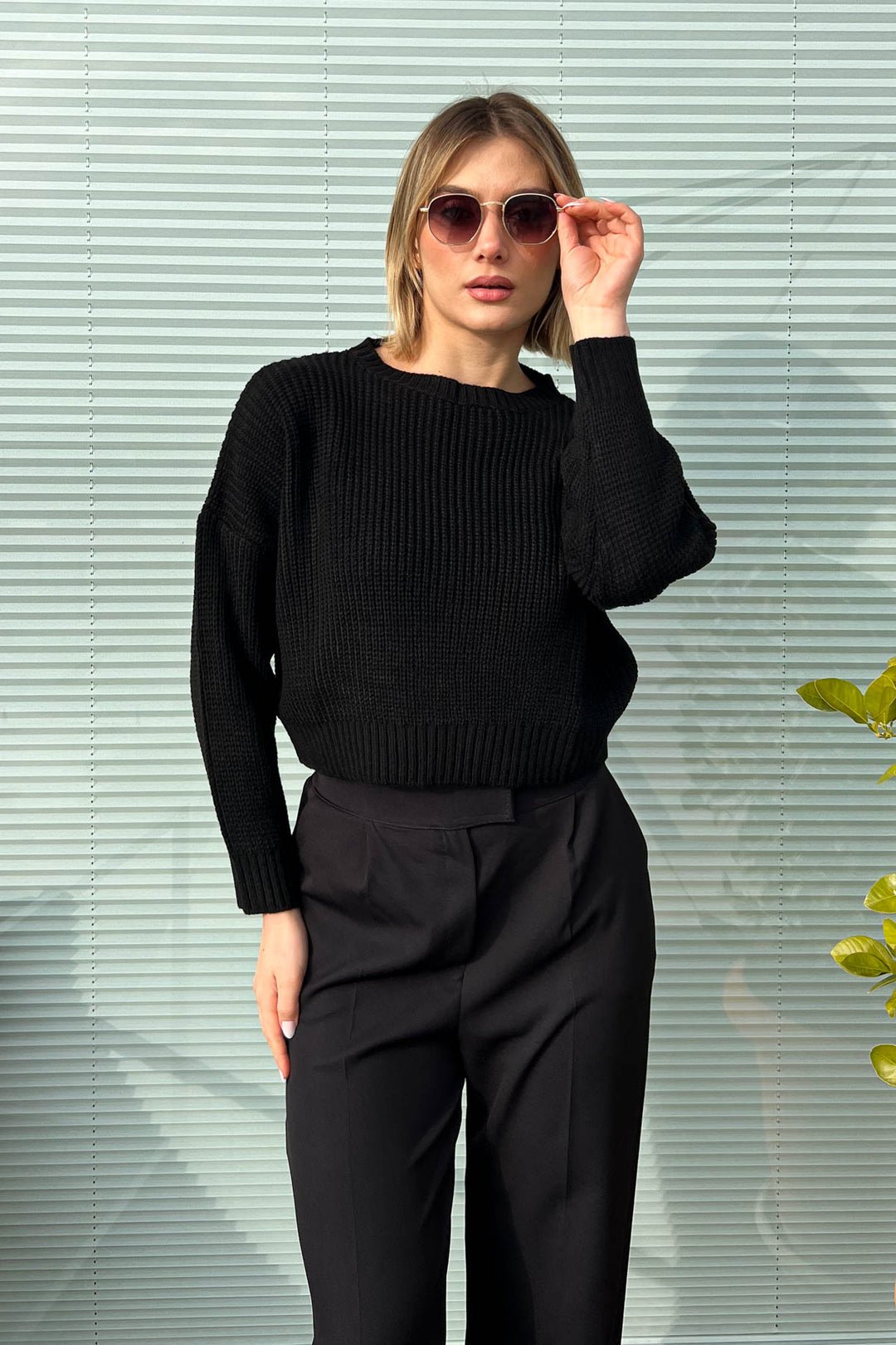 MPL Women's Crop Sweater 5057 - Perugia