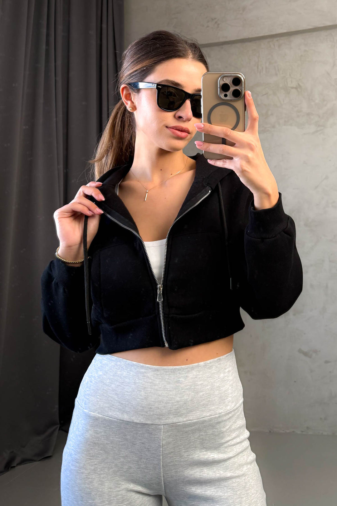 MPL Woman 3 Yarn Hooded Saşaş Short Metal Zippered Sweatshirt 21652 - Westfield