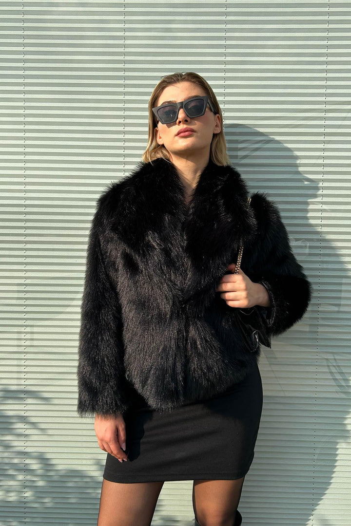 MPL Women's Short Fur Coat 5186 - Tezoyuca