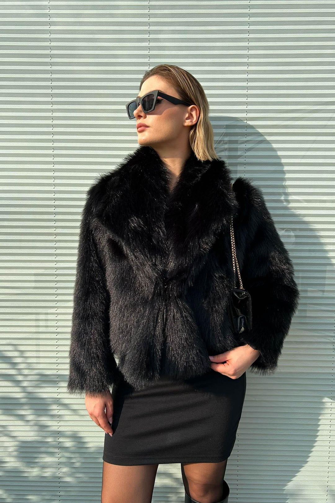 MPL Women's Short Fur Coat 5186 - Tezoyuca