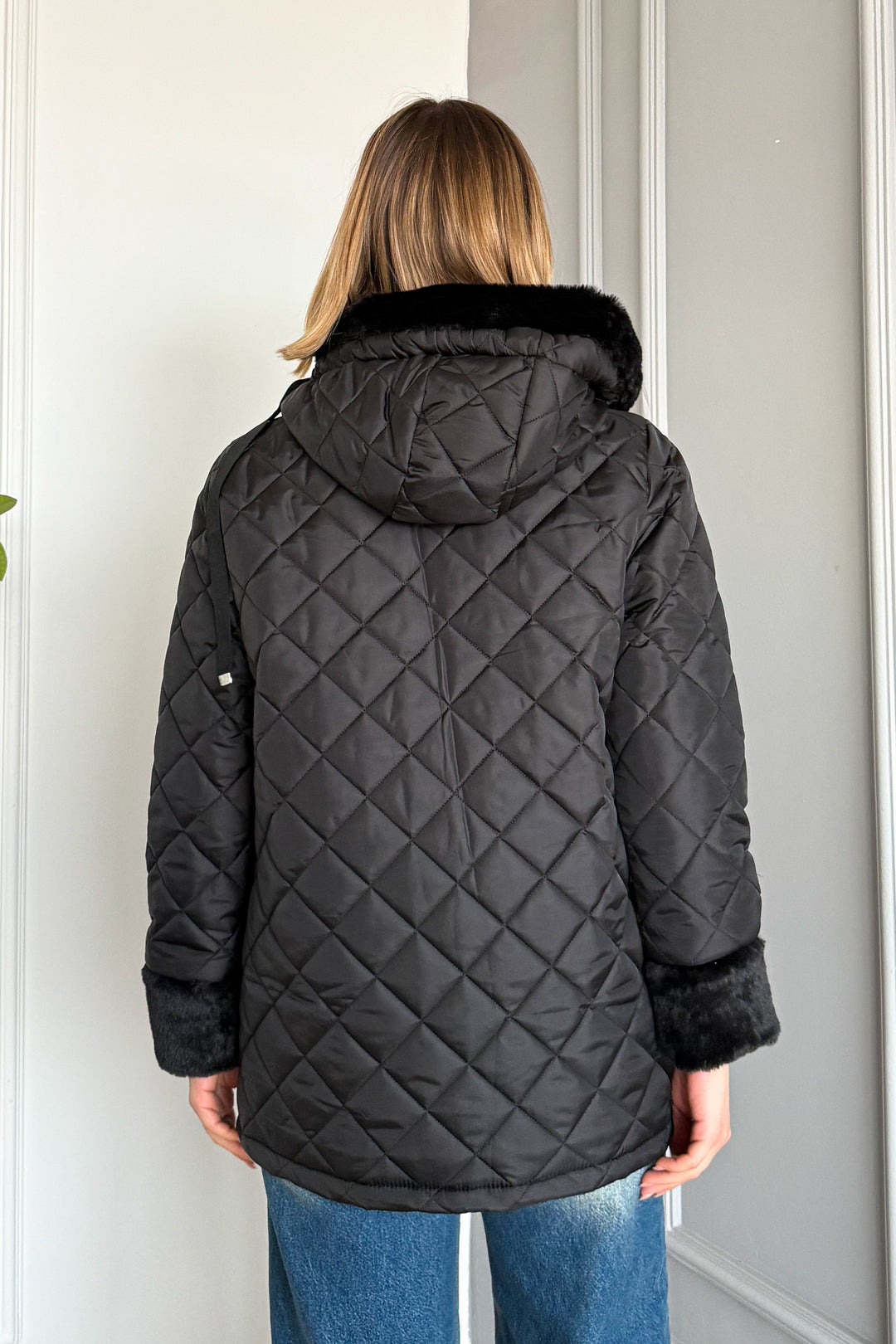 MPL Women's Hooded Fur-lined Quilted Coat 5197 - Ieper