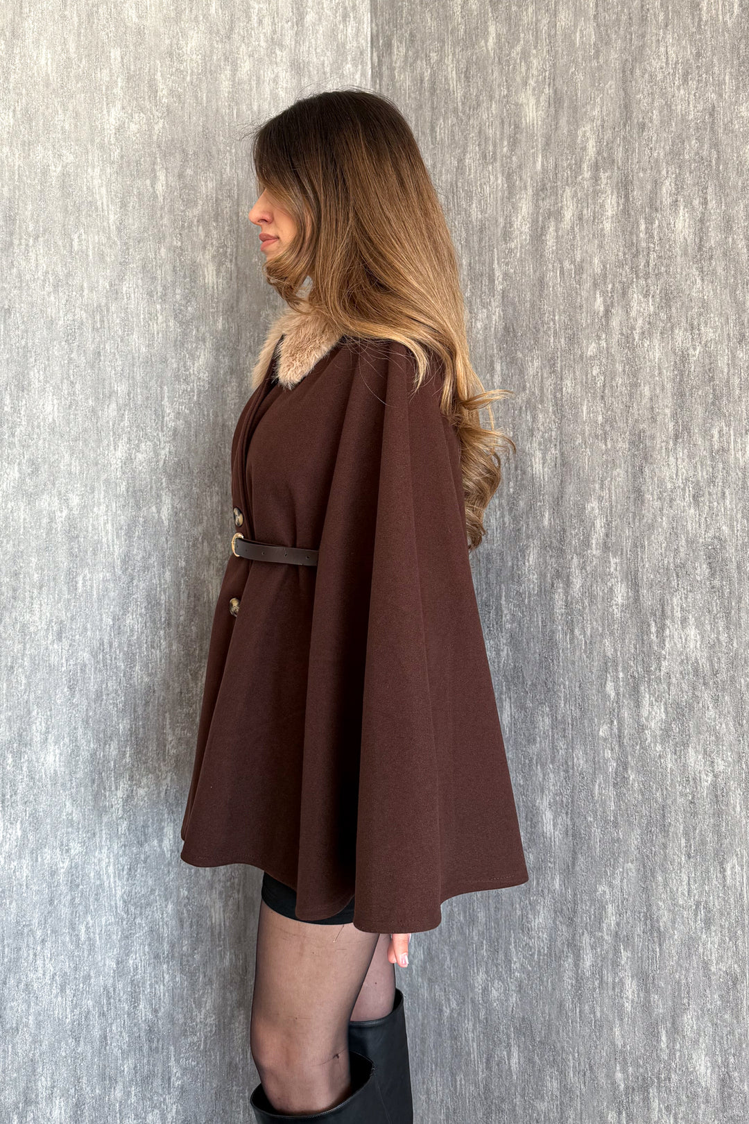 MPL Women's Fur Collar Poncho 9165 - Ermezinde