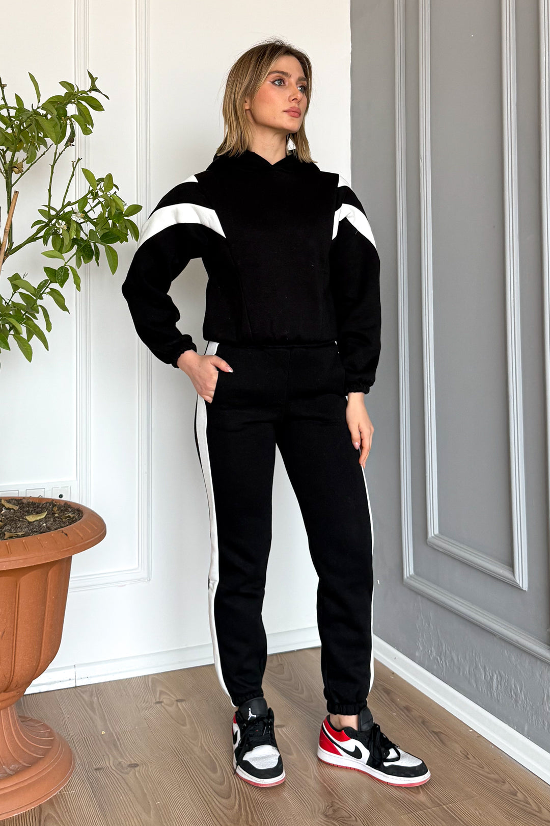 MPL Woman Hooded 3 Yarn Tracksuit with Garnish 2034 - Luxembourg