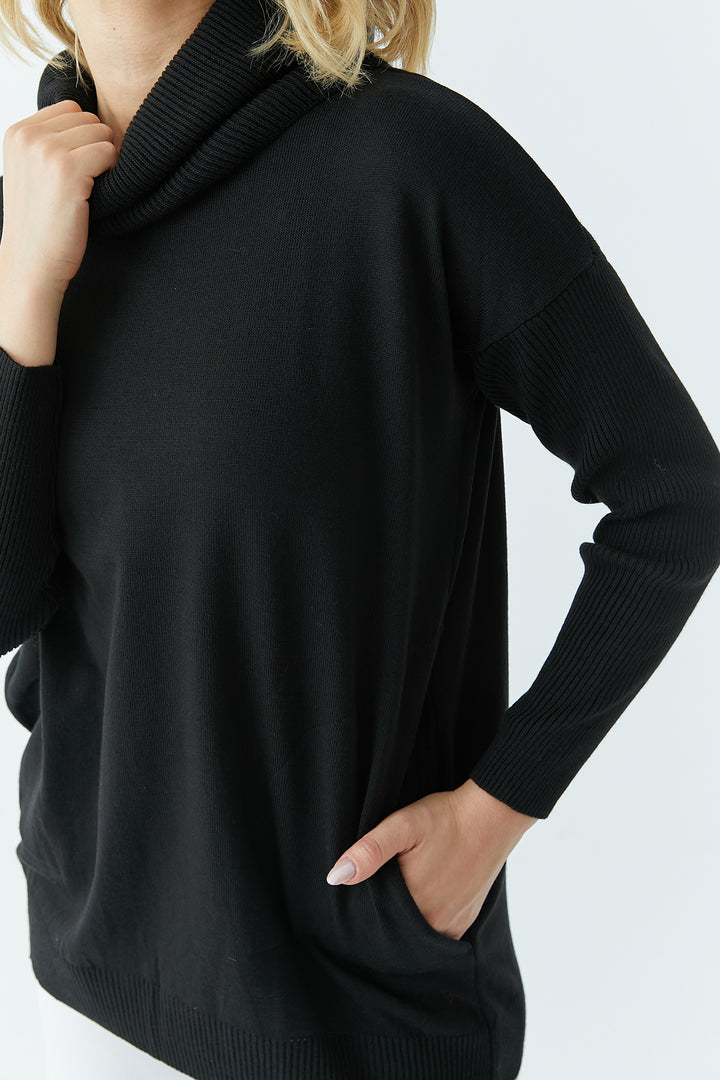 MPL Woman's Loose Fit Sweater with Scoop Neck 5440 - Dovzhansk