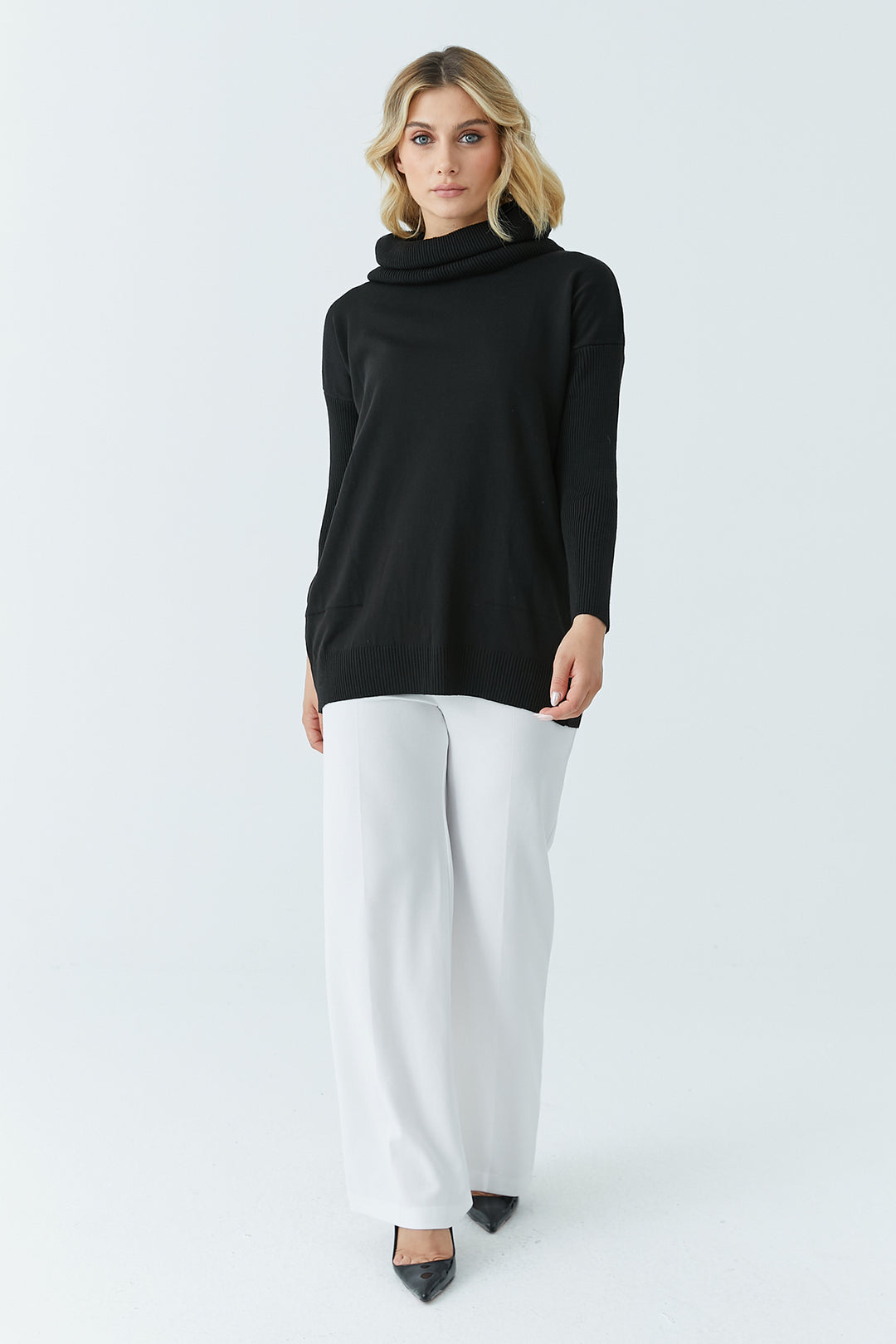 MPL Woman's Loose Fit Sweater with Scoop Neck 5440 - Dovzhansk