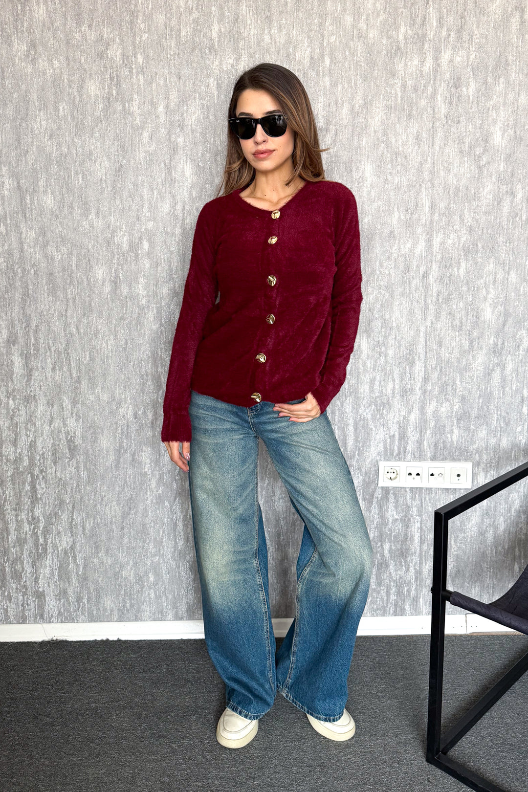 MPL Woman Beard Metal Button Cardigan 5564 - Revere