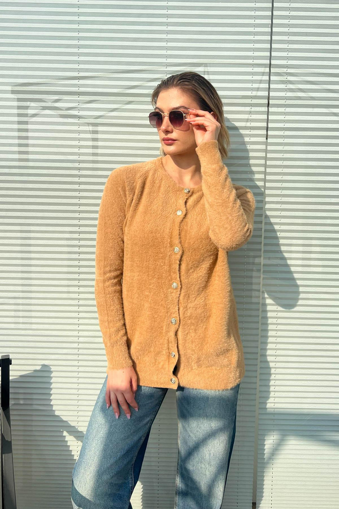 MPL Woman Beard Metal Button Cardigan 5564 - Cuxhaven