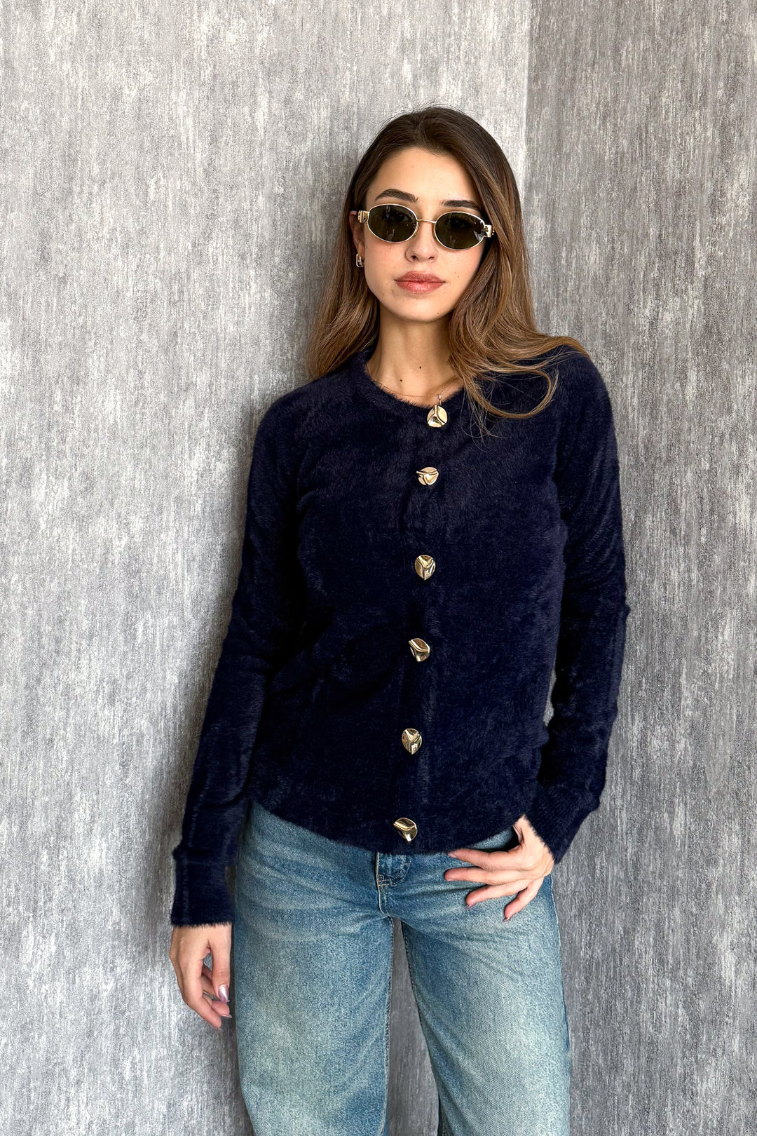 MPL Woman Beard Metal Button Cardigan 5564 - Huntsville