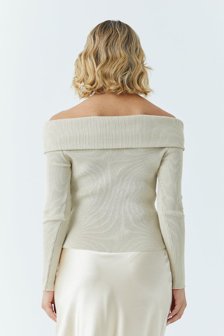 MPL Women's Turtleneck Sweater 5609 - Manchester