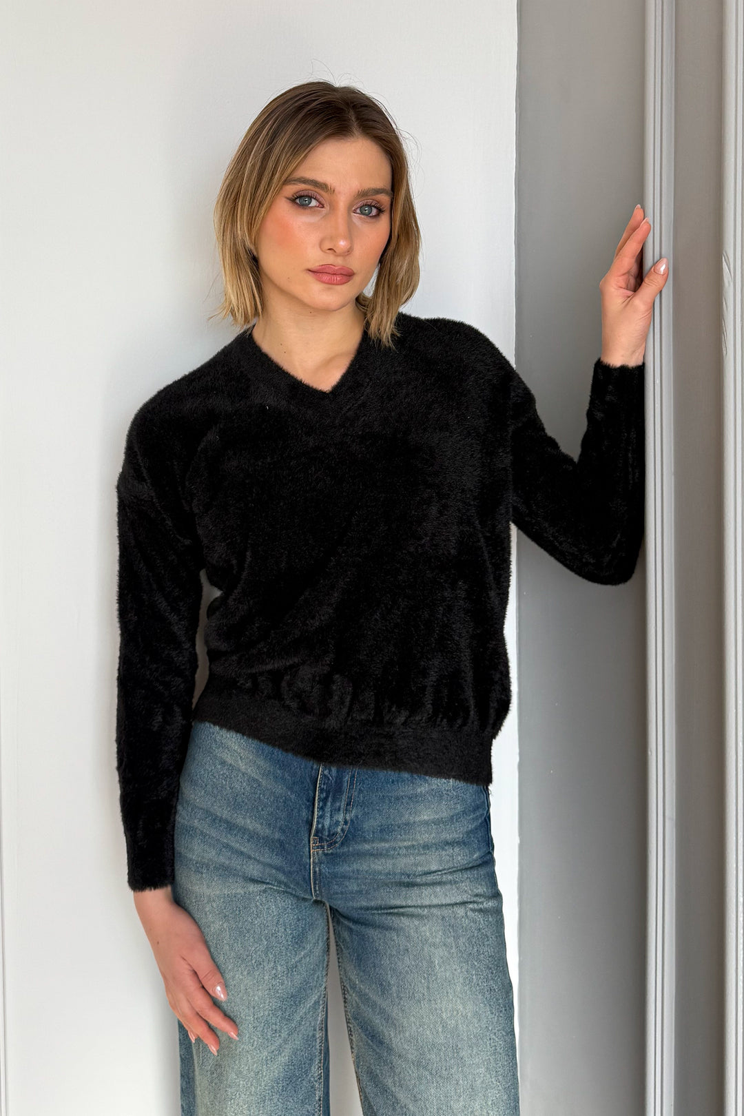 MPL Woman Bearded V Neck Sweater 5634 - Rexburg