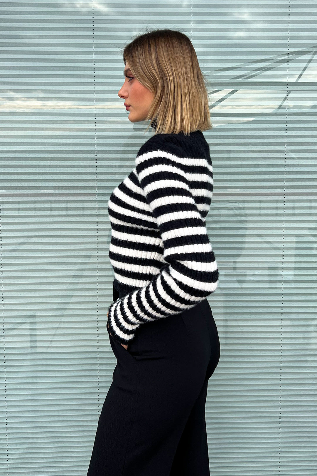 MPL Woman Striped Fisherman Collar Short Sweater 6622 - Bloomfield