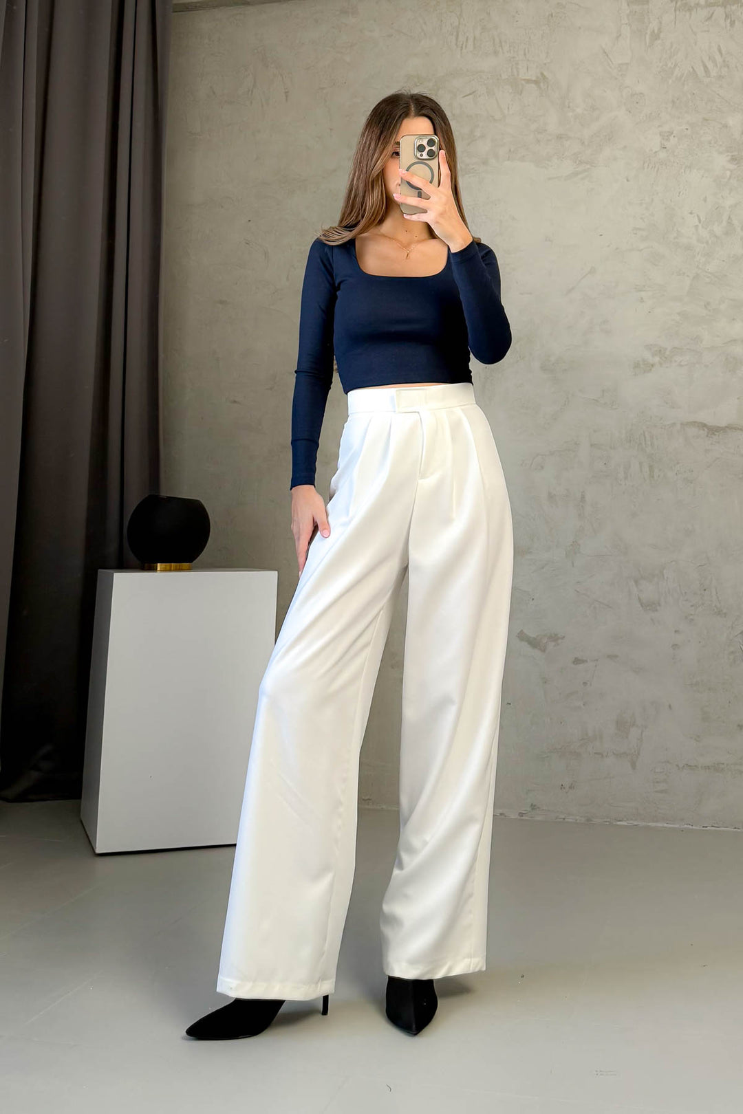 MPL Woman Square Neck Long Sleeve Blouse 21650 - Los Angeles