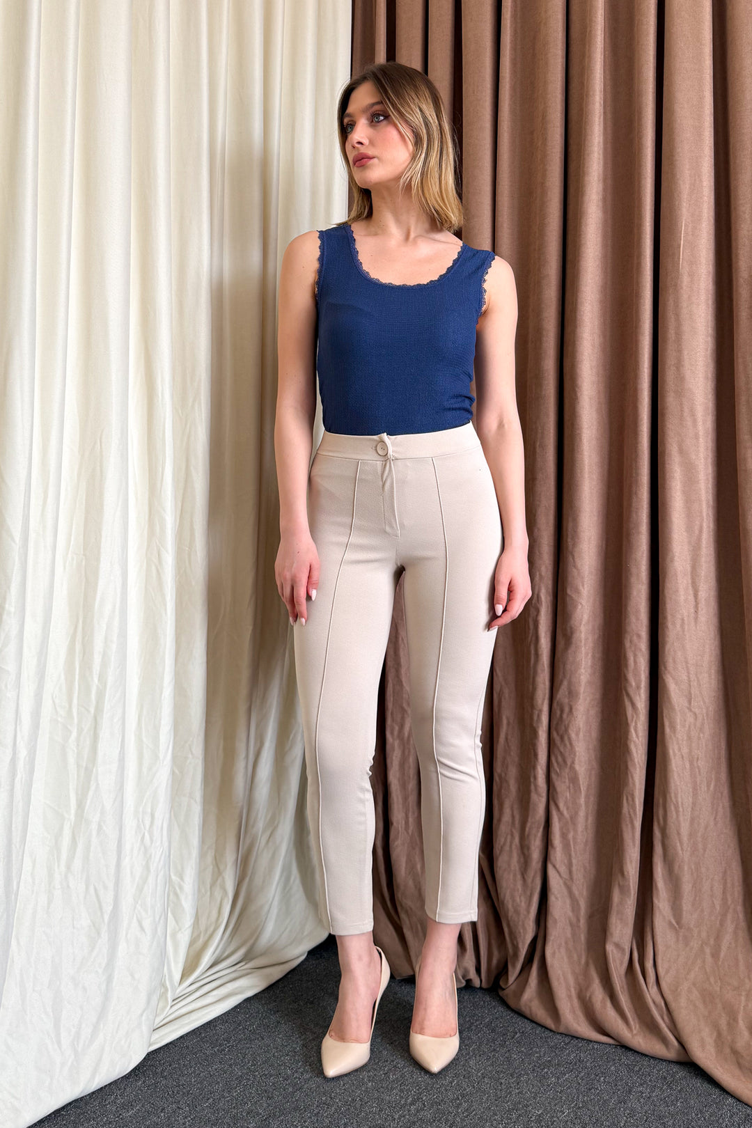 MPL Woman Crepe Carrot Leg Pants 3857 - Cranbourne
