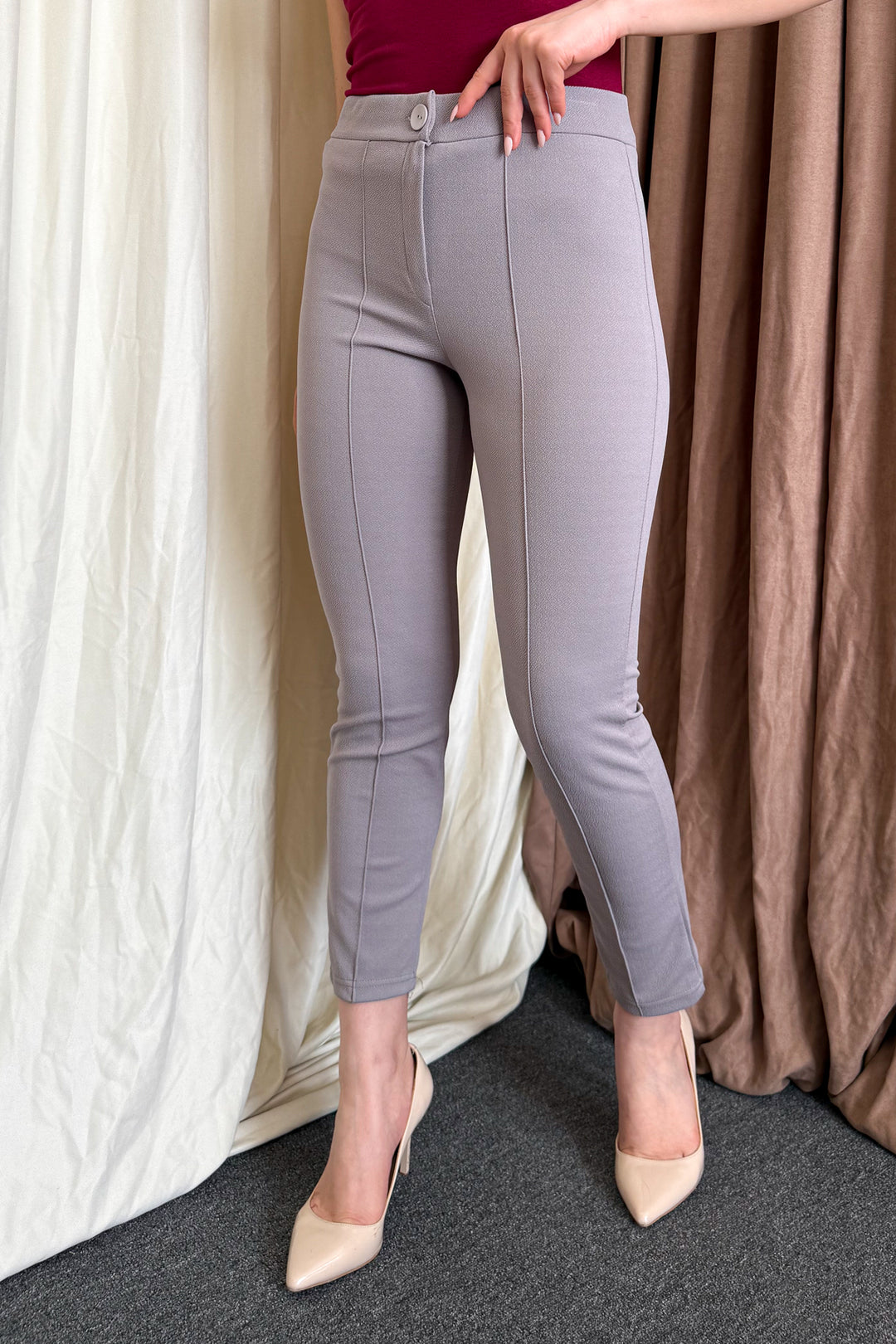 MPL Woman Crepe Carrot Leg Pants 3857 - Leer