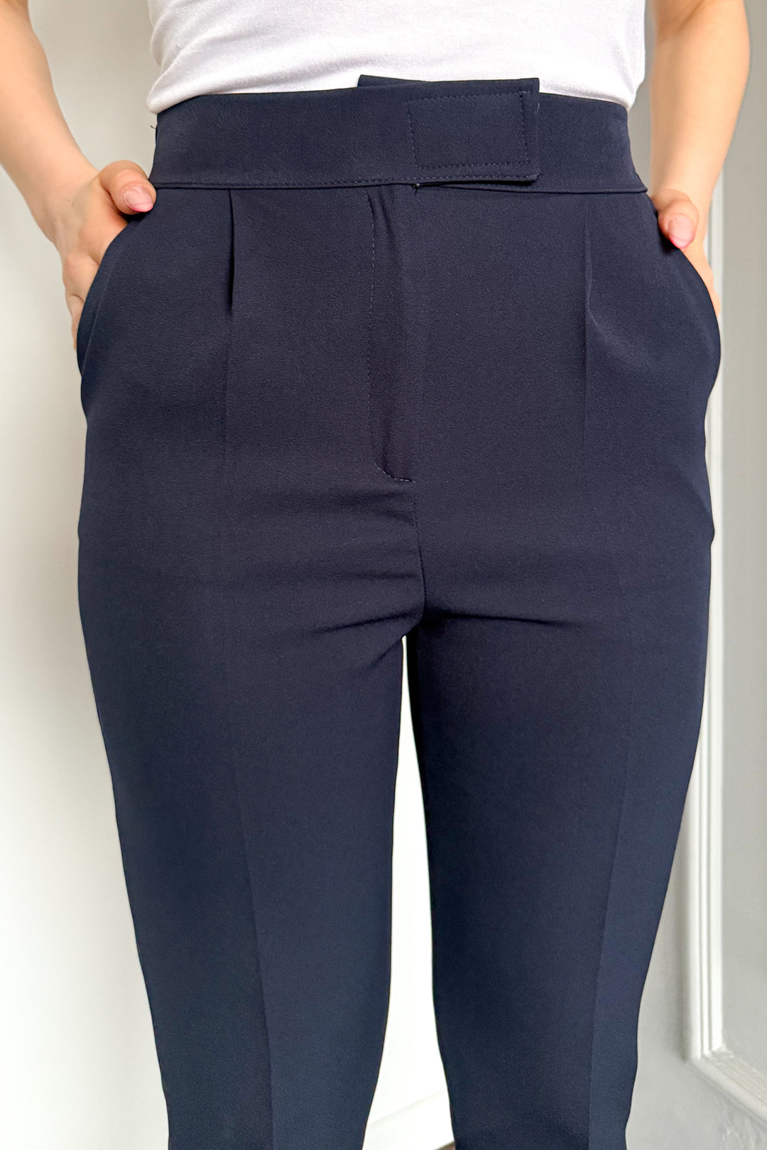 MPL Woman Striped Carrot Leg Pants 8325 - Poinciana