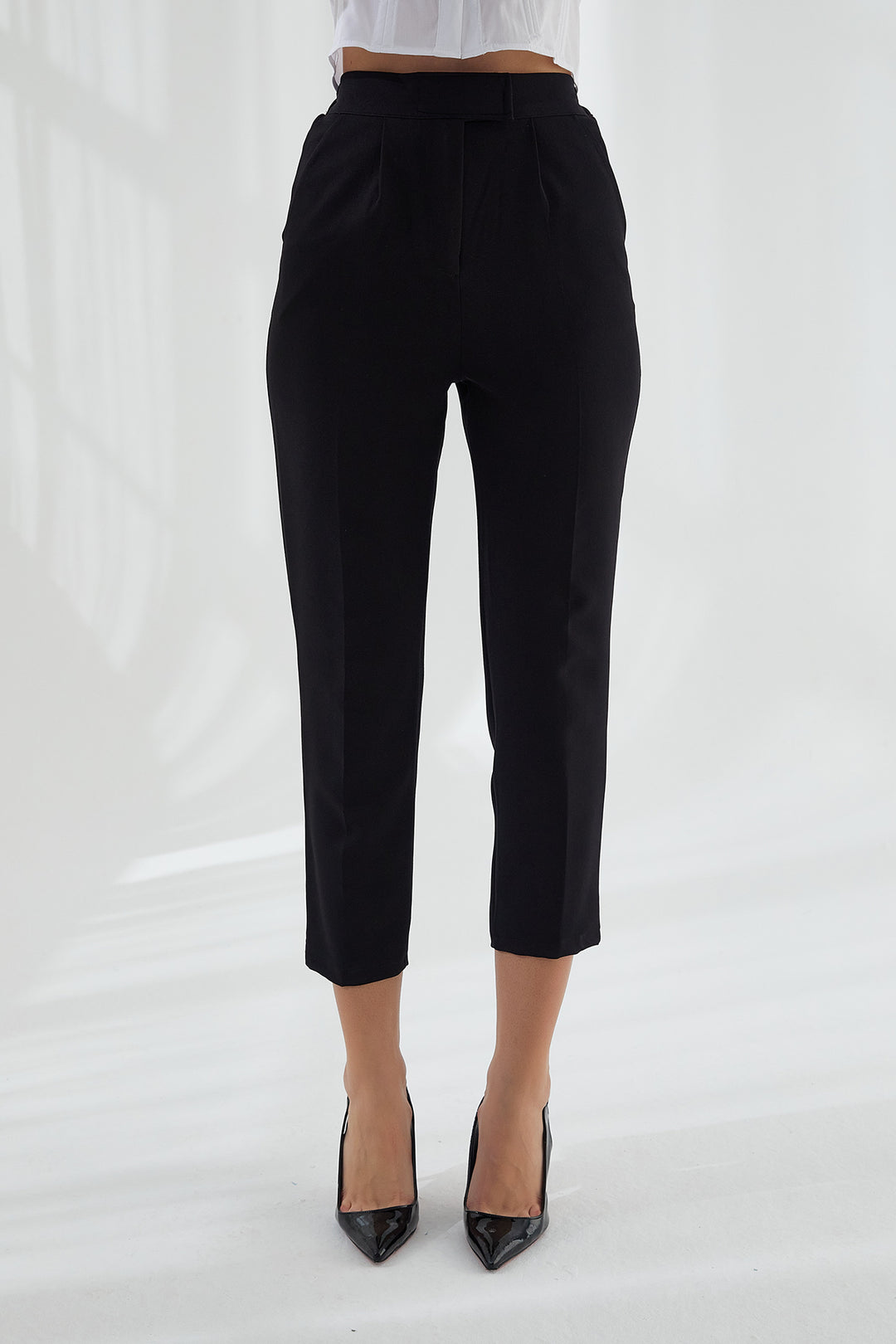 MPL Woman Striped Carrot Leg Pants 8325 - Cape Coral