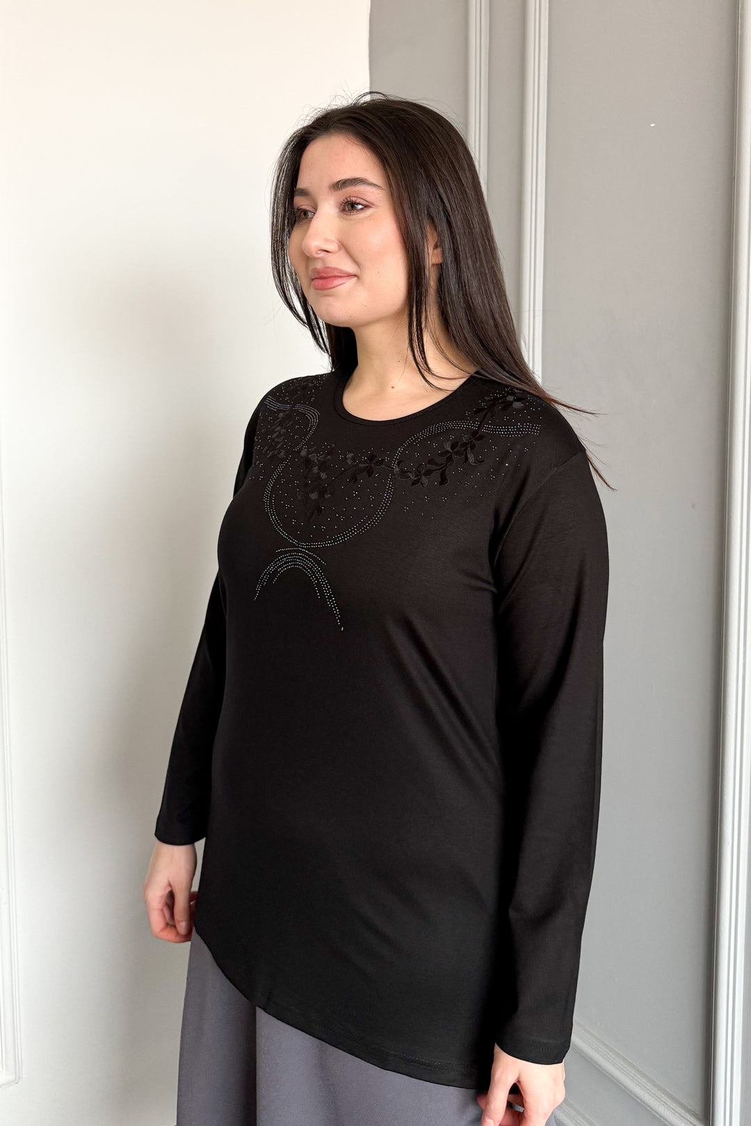 MPL Woman's Blouse with Stone Embroidery 04 - Ciudad de Atlixco