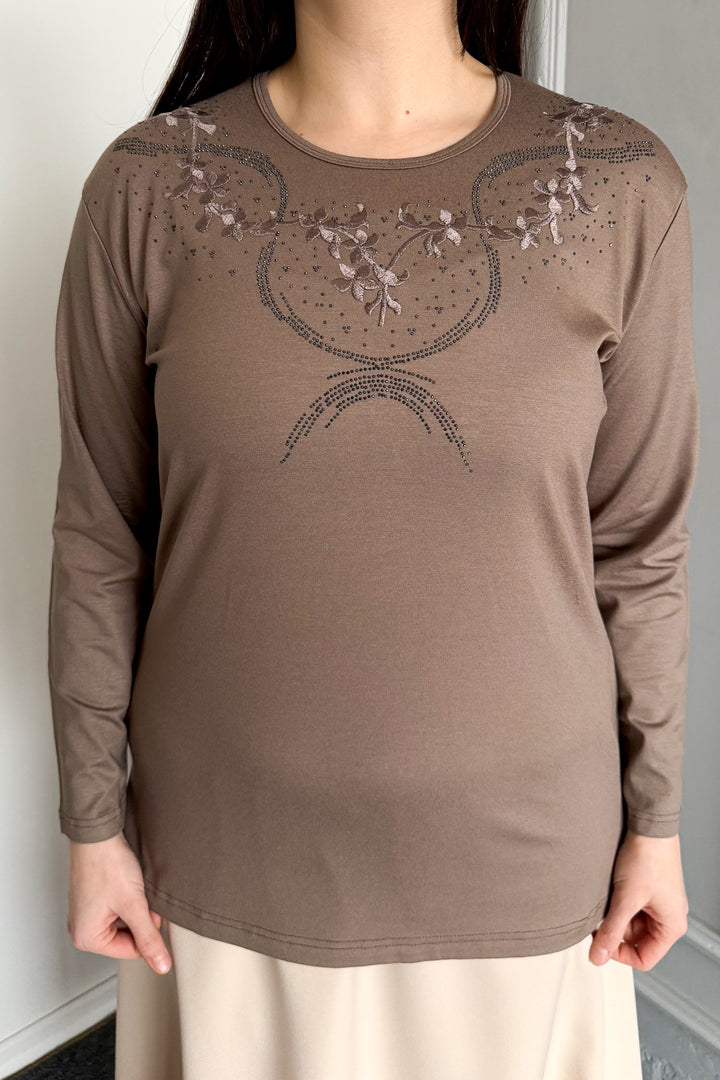 MPL Woman's Blouse with Stone Embroidery 04 - Neuwied
