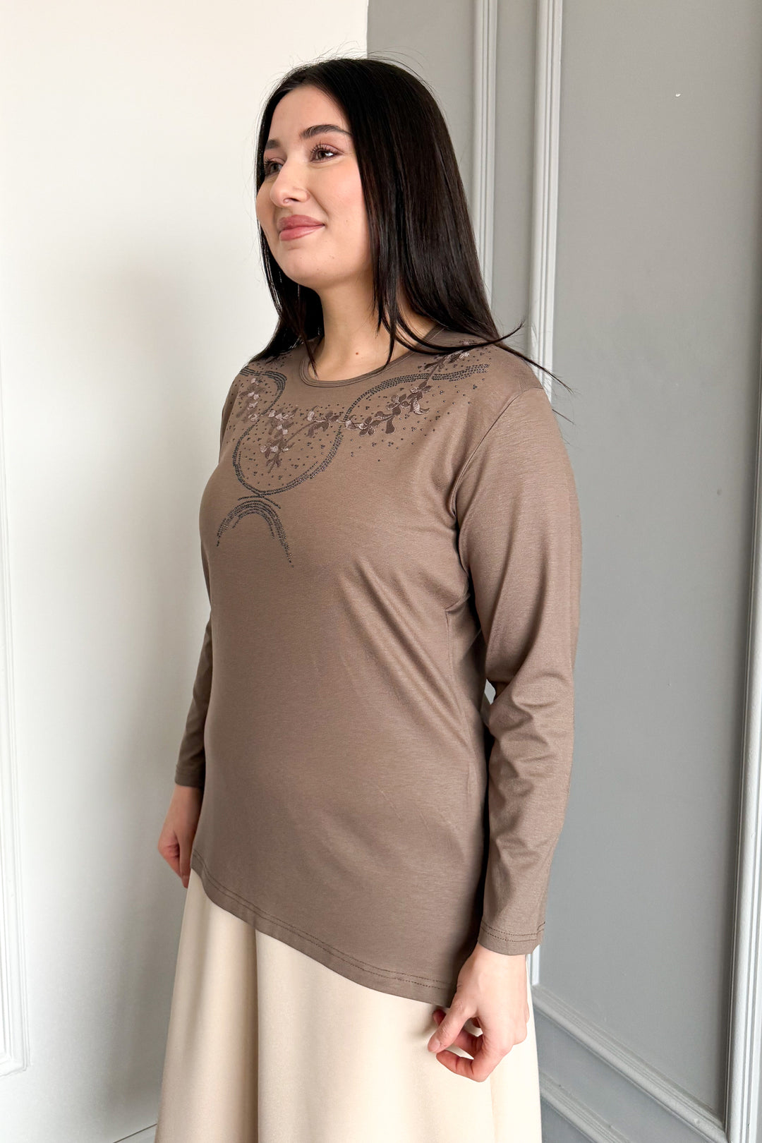MPL Woman's Blouse with Stone Embroidery 04 - Neuwied