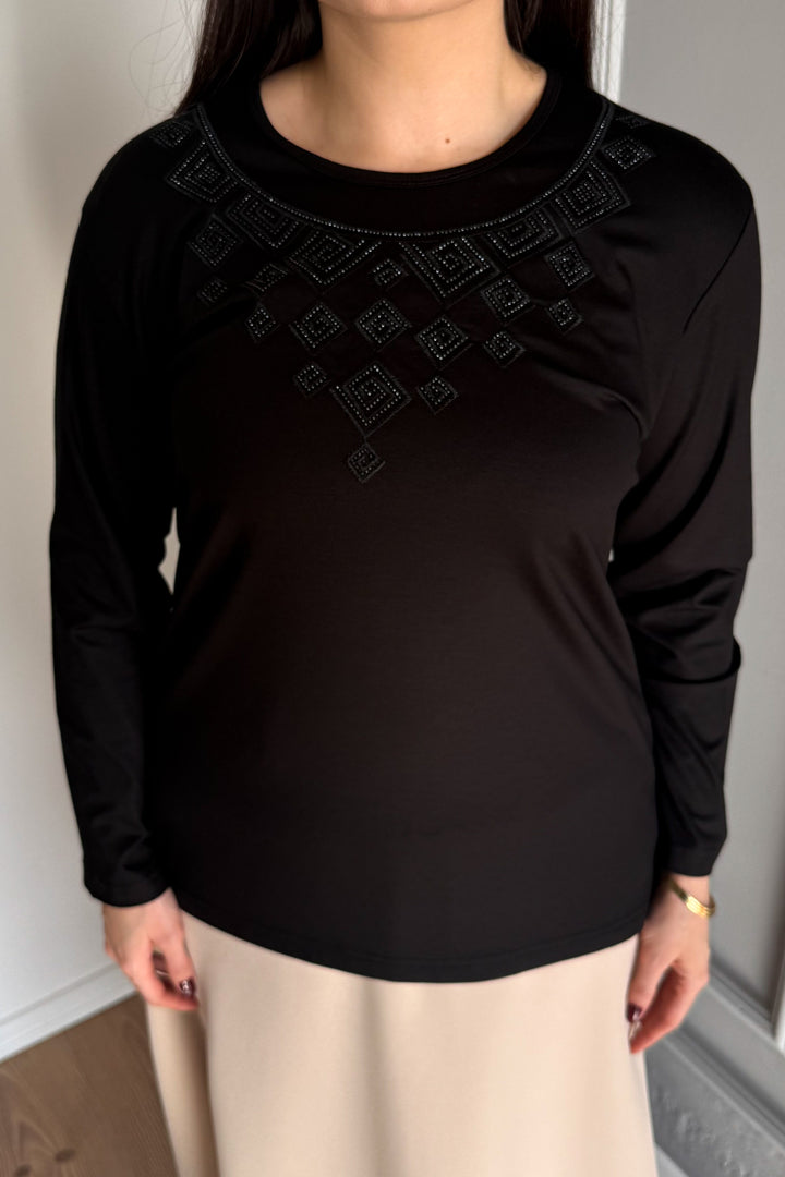 MPL Women's Stone-Embellished Knit Blouse 08 - Macuspana