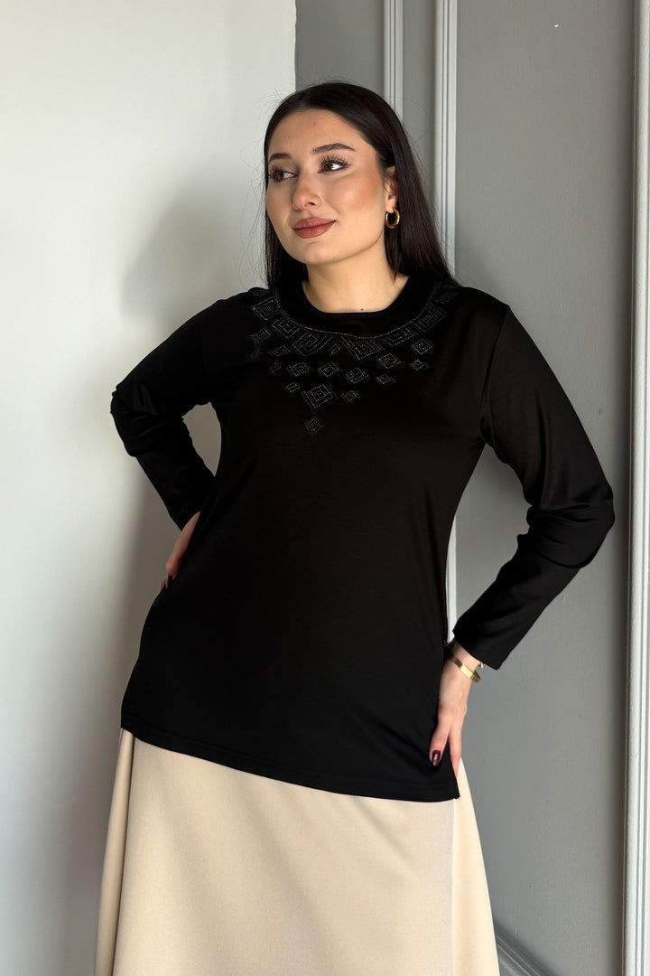 MPL Women's Stone-Embellished Knit Blouse 08 - Macuspana